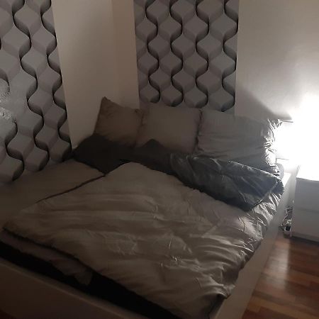 Prague Apartment In Most Near Golf Club, Aqua-Hipo-Autodrom In Мост Экстерьер фото