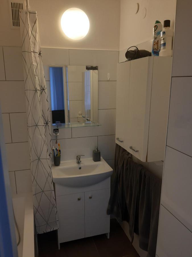 Prague Apartment In Most Near Golf Club, Aqua-Hipo-Autodrom In Мост Экстерьер фото